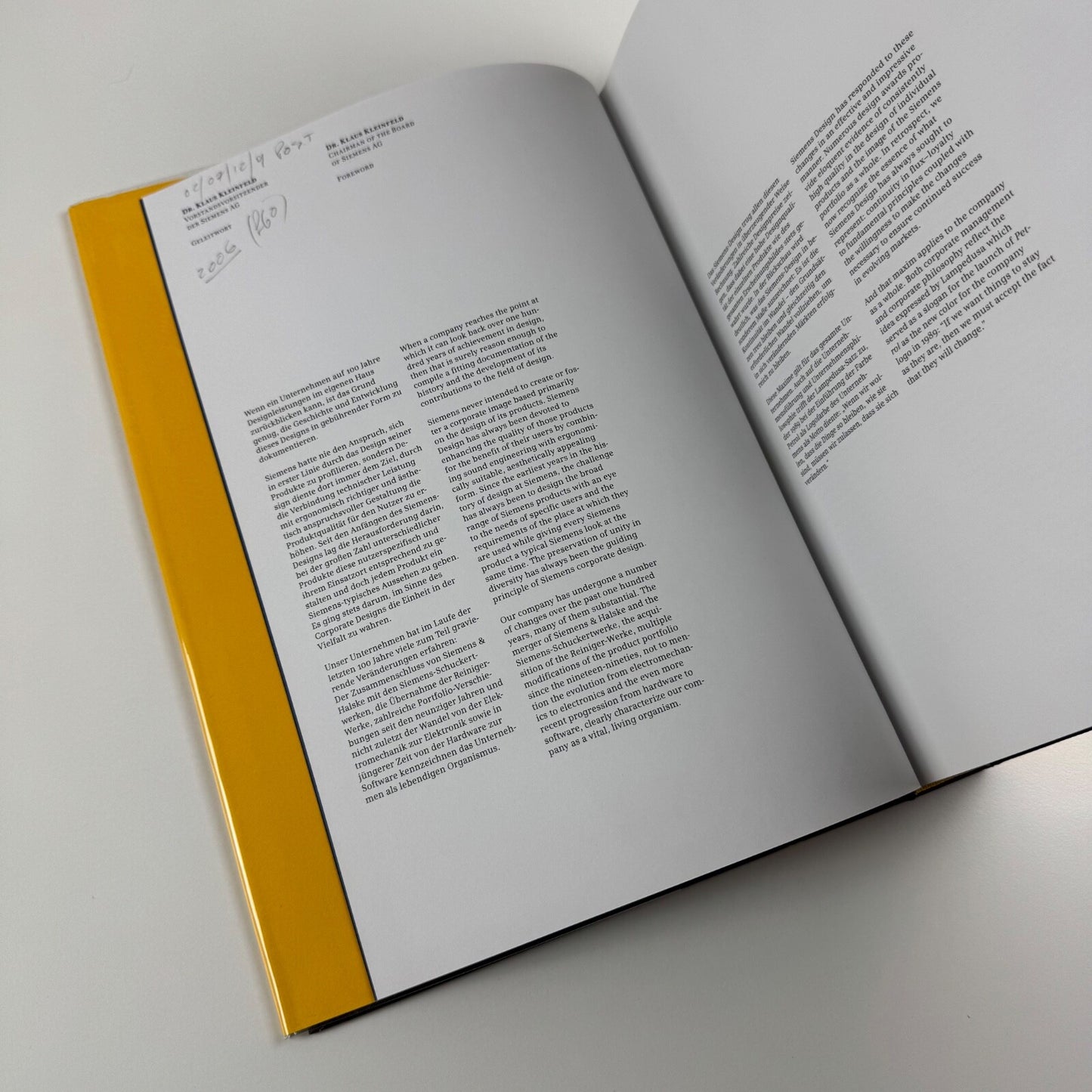 Siemens Industrial Design. 100 Years Continuity in Flux by Christoph A. Hoesch | Hatje Cantz, 2006