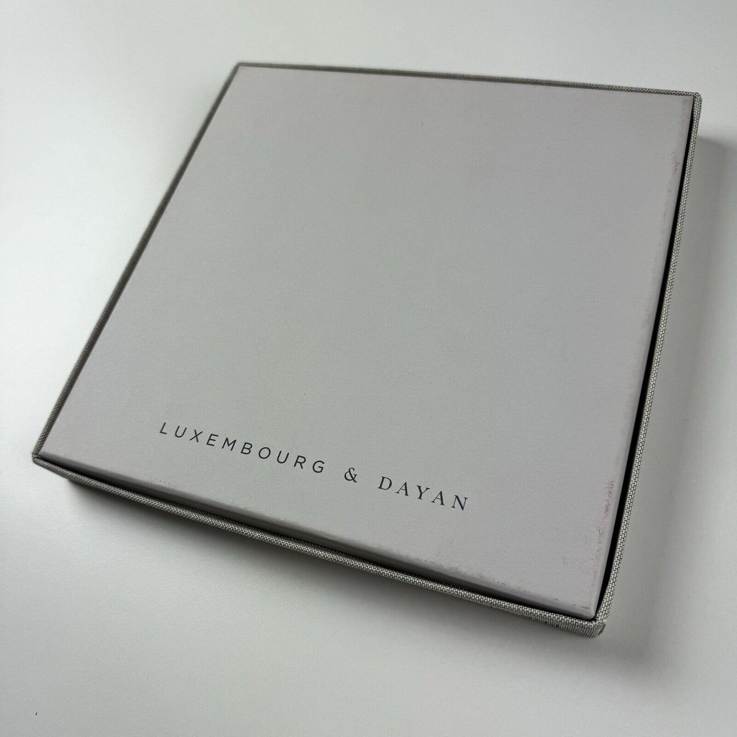 The Shaped Canvas Revisited | Catalogue and die-cut shapes | Luxembourg & Dayan, 2014
