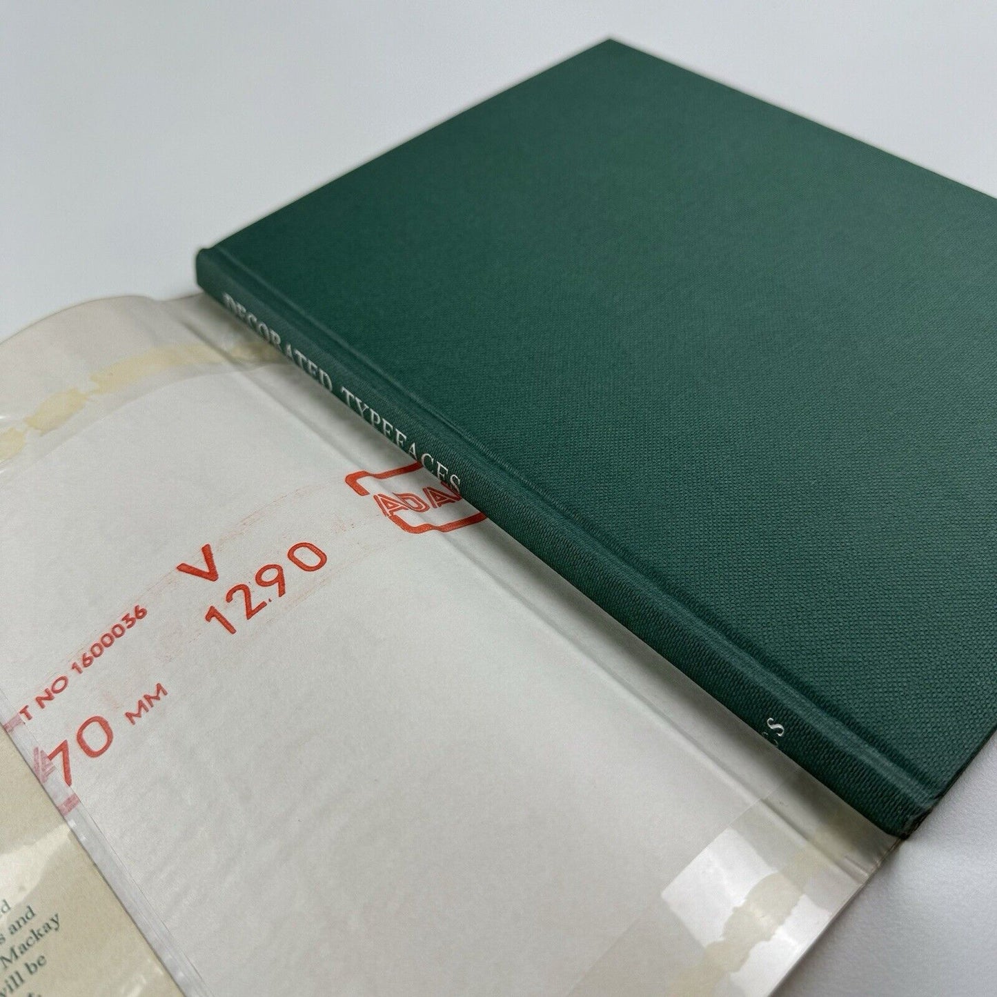 A Manual of Decorated Typefaces by R. S. Hutchings | Cory, Adams & Mackay, 1965