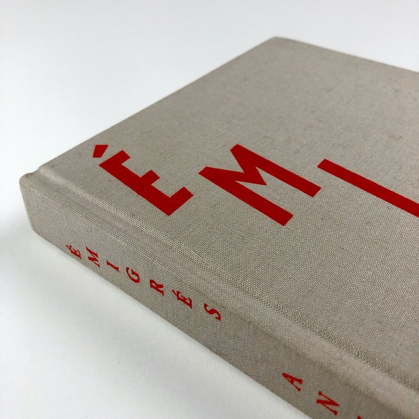Émigrés – The Transformation of Art Publishing in Britain by Anna Nyburg | Phaidon, 2014
