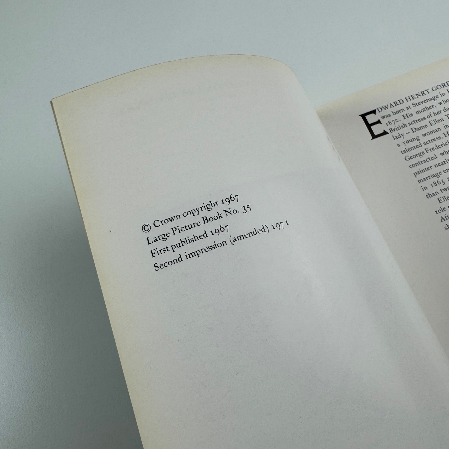 Edward Gordon Craig by George Nash | Victoria & Albert Museum | HMSO, second impression 1971