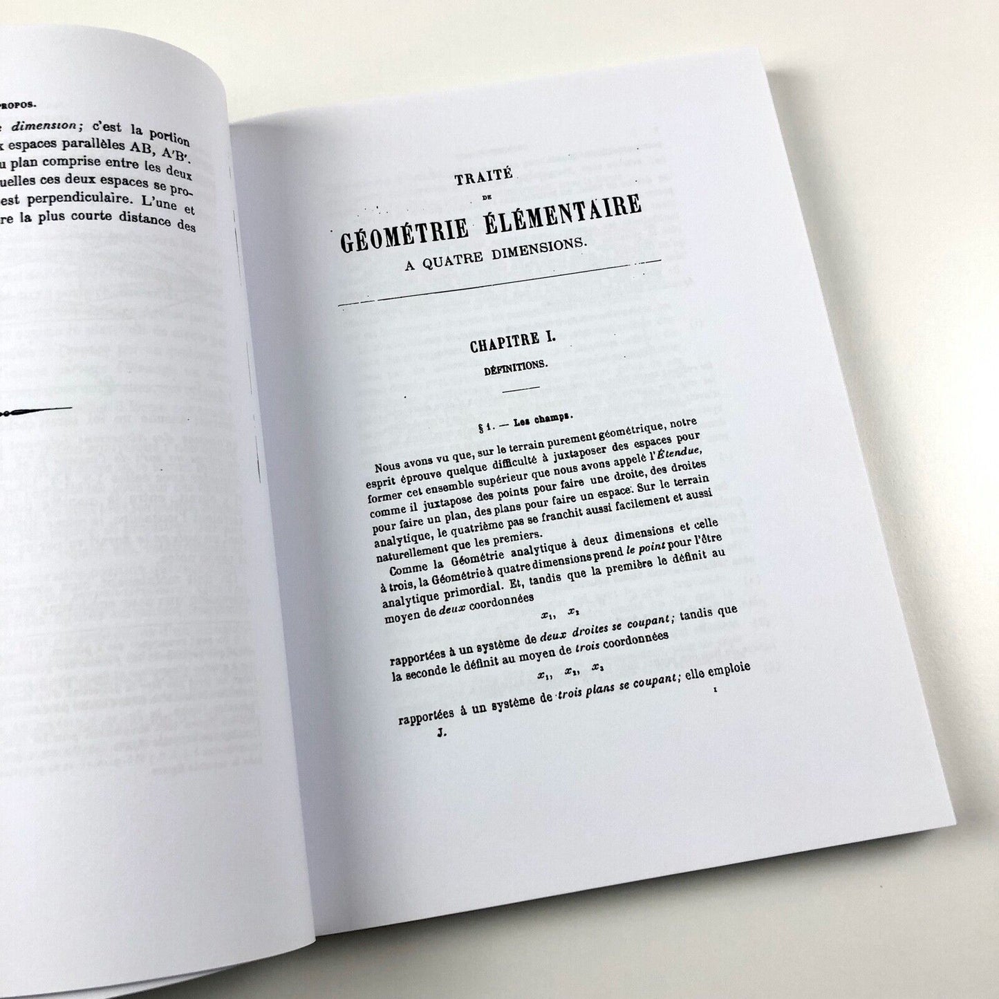 Traité Élémentaire De Géométrie À Quatre Dimensions Et Introduction À La Géométrie À N Dimensions by Esprit Jouffret | Facsimile edition by Ulan Press