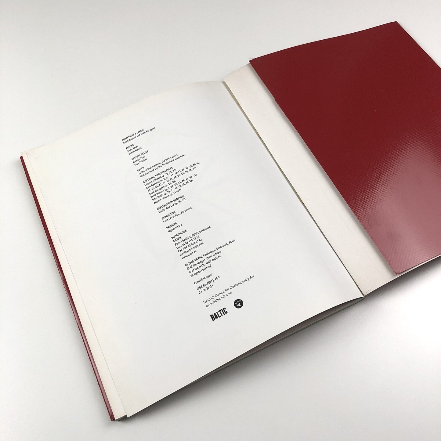 Anish Kapoor – Taratantara | Baltic Centre for Contemporary Art / Actar catalogue, 2000