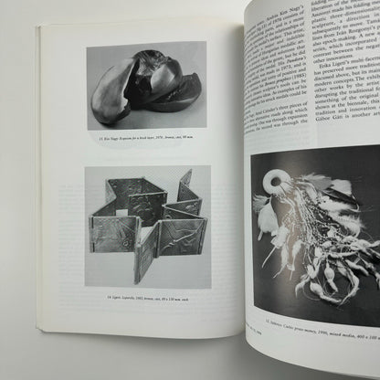 The Medal. British Art Medal Society | BAMS journal | Issue No. 32, Spring 1998