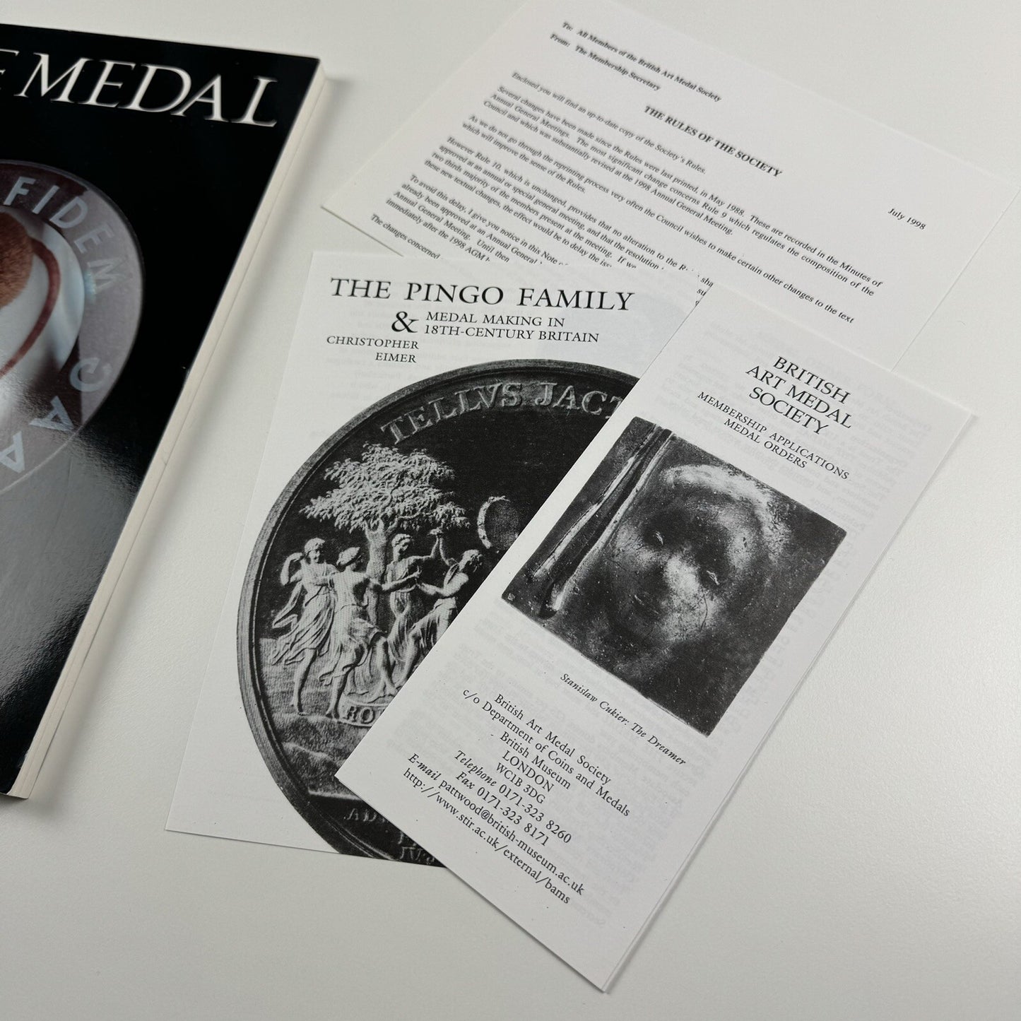 The Medal. British Art Medal Society BAMS journal. Issue No. 33, Autumn 1998