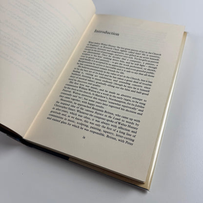 Patron of Art. The revival of a great tradition among modern artists by Walter Hussey. Foreword by John Piper | Weidenfeld & Nicolson, 1985