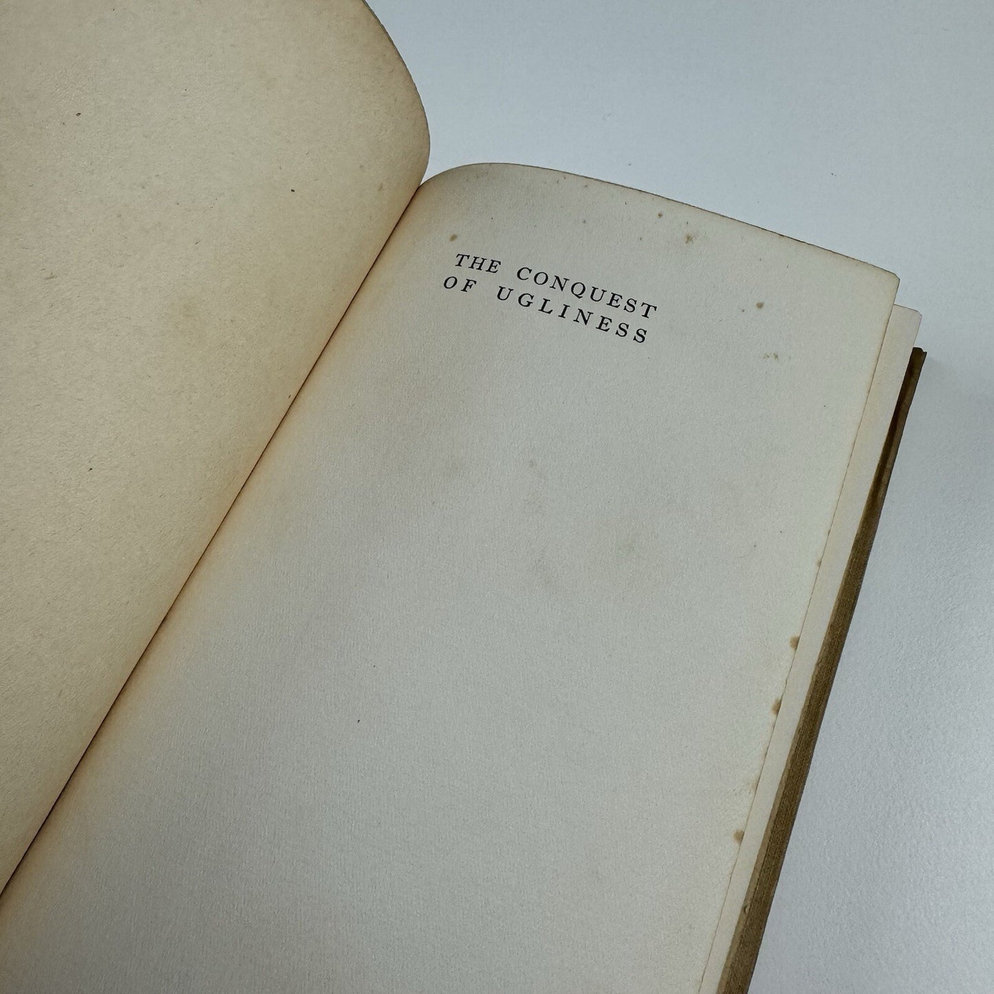 The Conquest of Ugliness by John De la Valette | Methuen, 1935