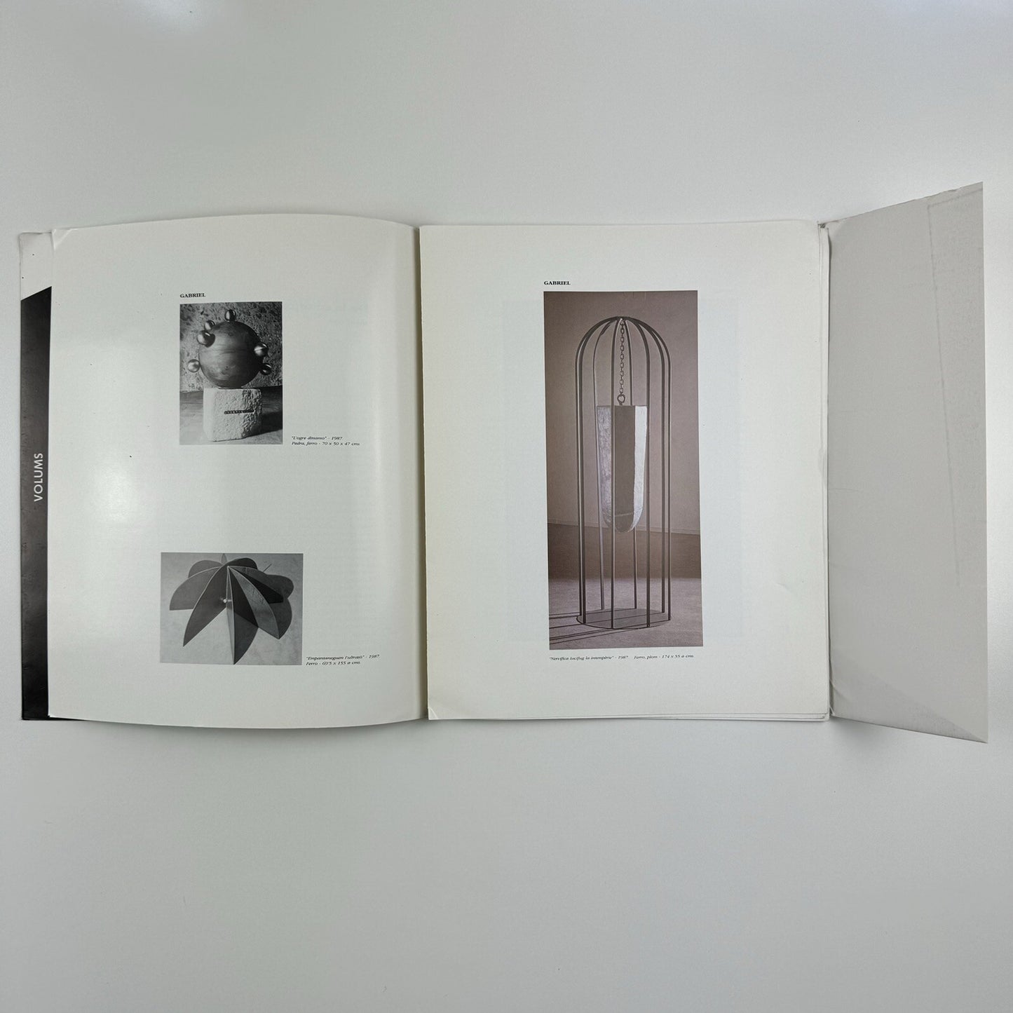Volums. Gabriel Torres Monsó | Joan Casellas Espais Centre d'Art Contemporani, 1989 catalogue