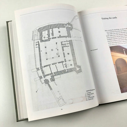 The Castle of Gradara by Maria Rosaria Valazzi | Institute Poligrafico e Mecca della Stato, 2004