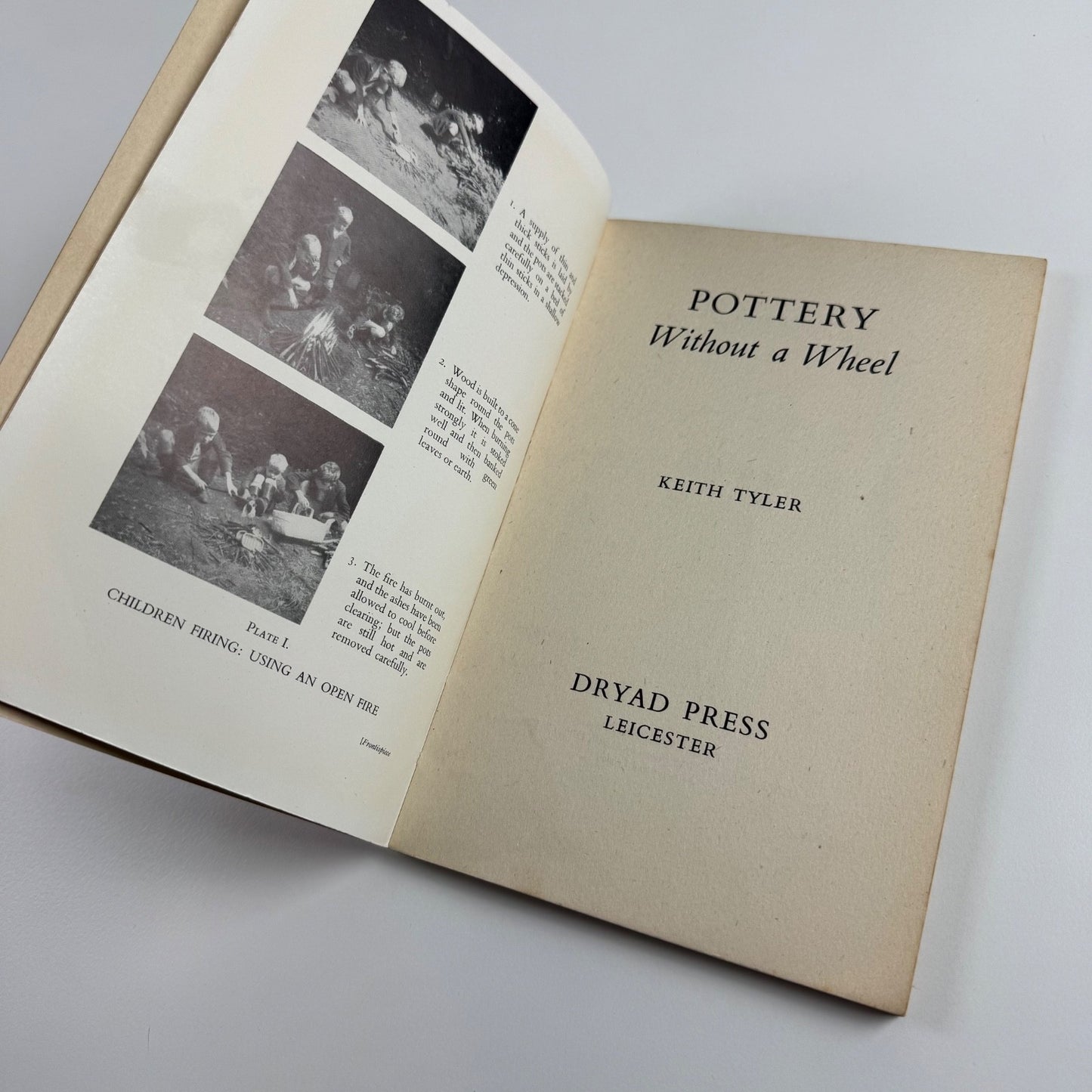 Pottery without a wheel by Keith Tyler | Dryad Press, Leicester, 1952