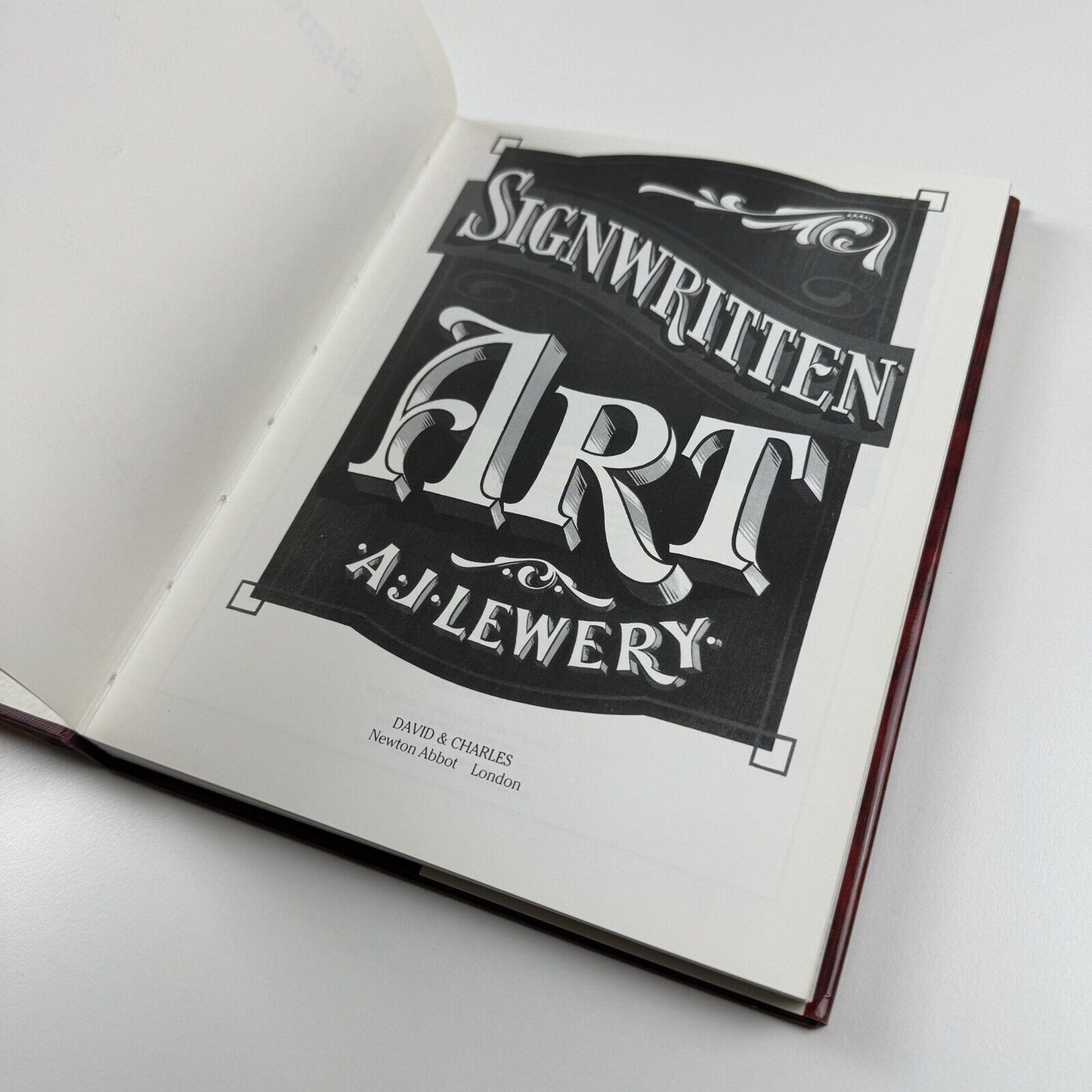 Signwritten Art by A.J. Lewery | David and Charles, 1989
