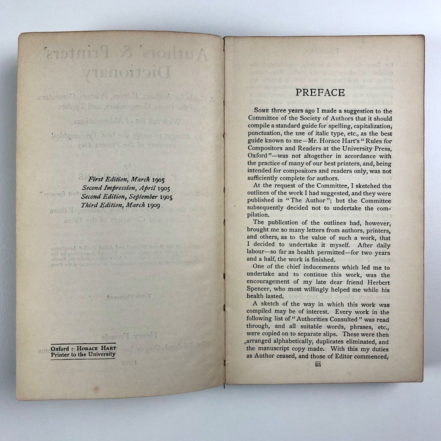Authors' and Printers' Dictionary by F. Howard Collins | Henry Frowde, 1909