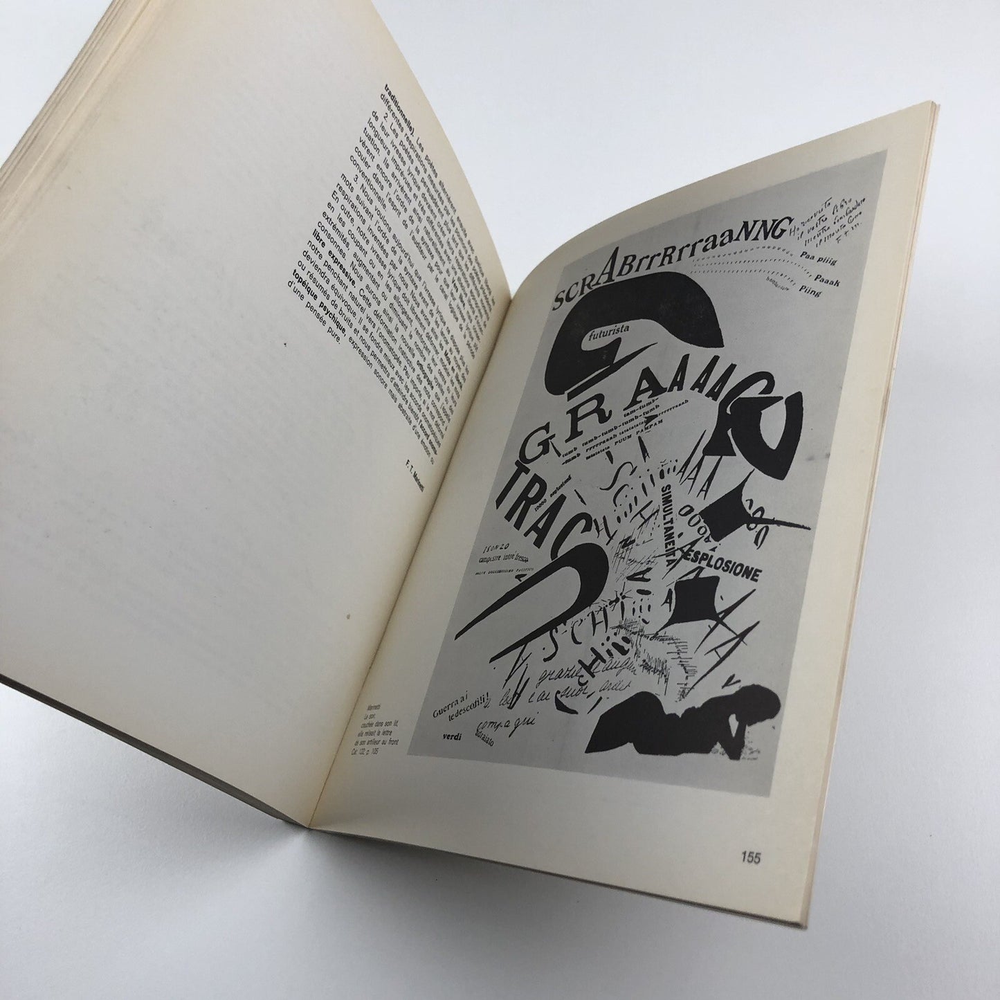 Le Futurisme 1909-1916 exhibition catalogue | Musée national d’art moderne 1973