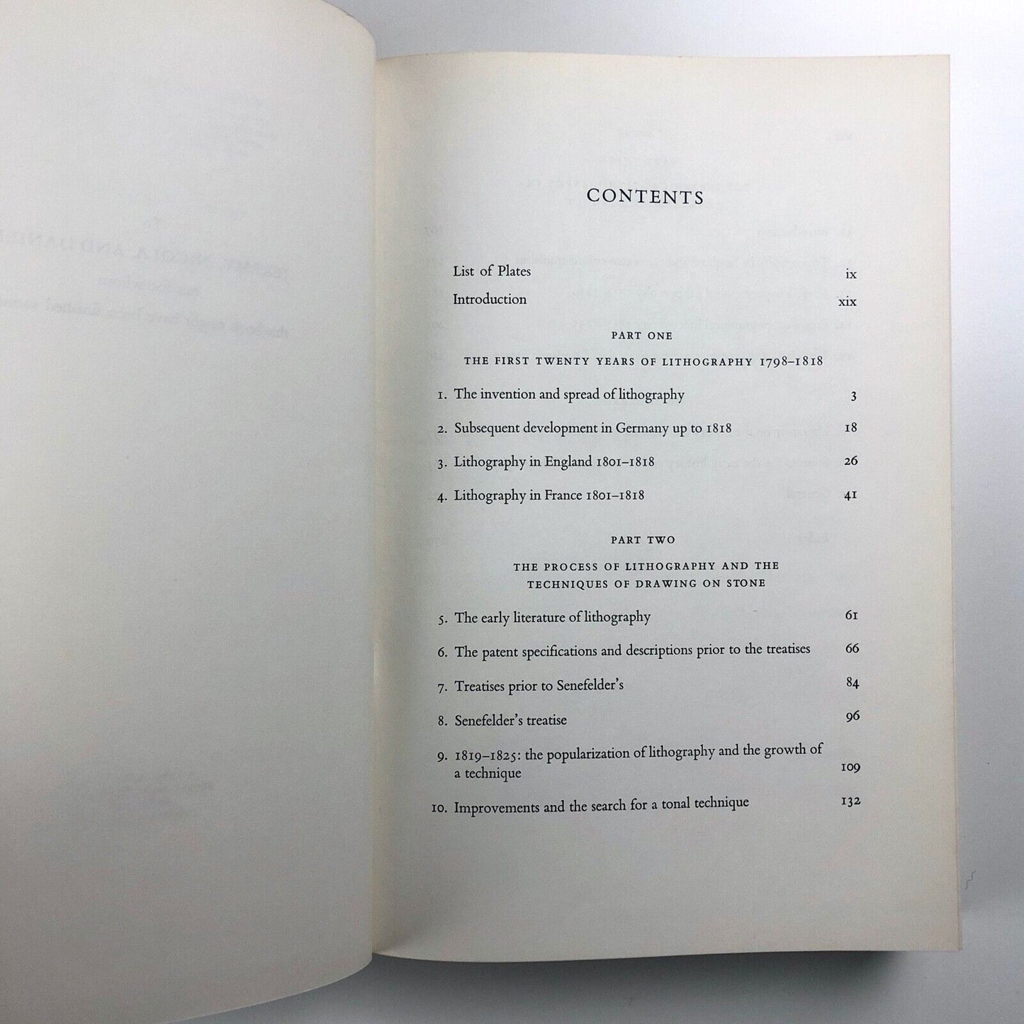 Lithography 1800-1850. The techniques of drawing on stone in England and France and their application in works of topography by Michael Twyman | Oxford University Press, 1970