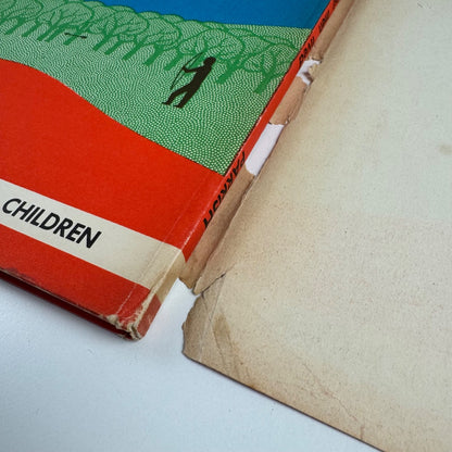 How the First Men Lived by Marie Neurath and J.A. Lauwerys. Max Parrish, London, 1951 Isotype Institute