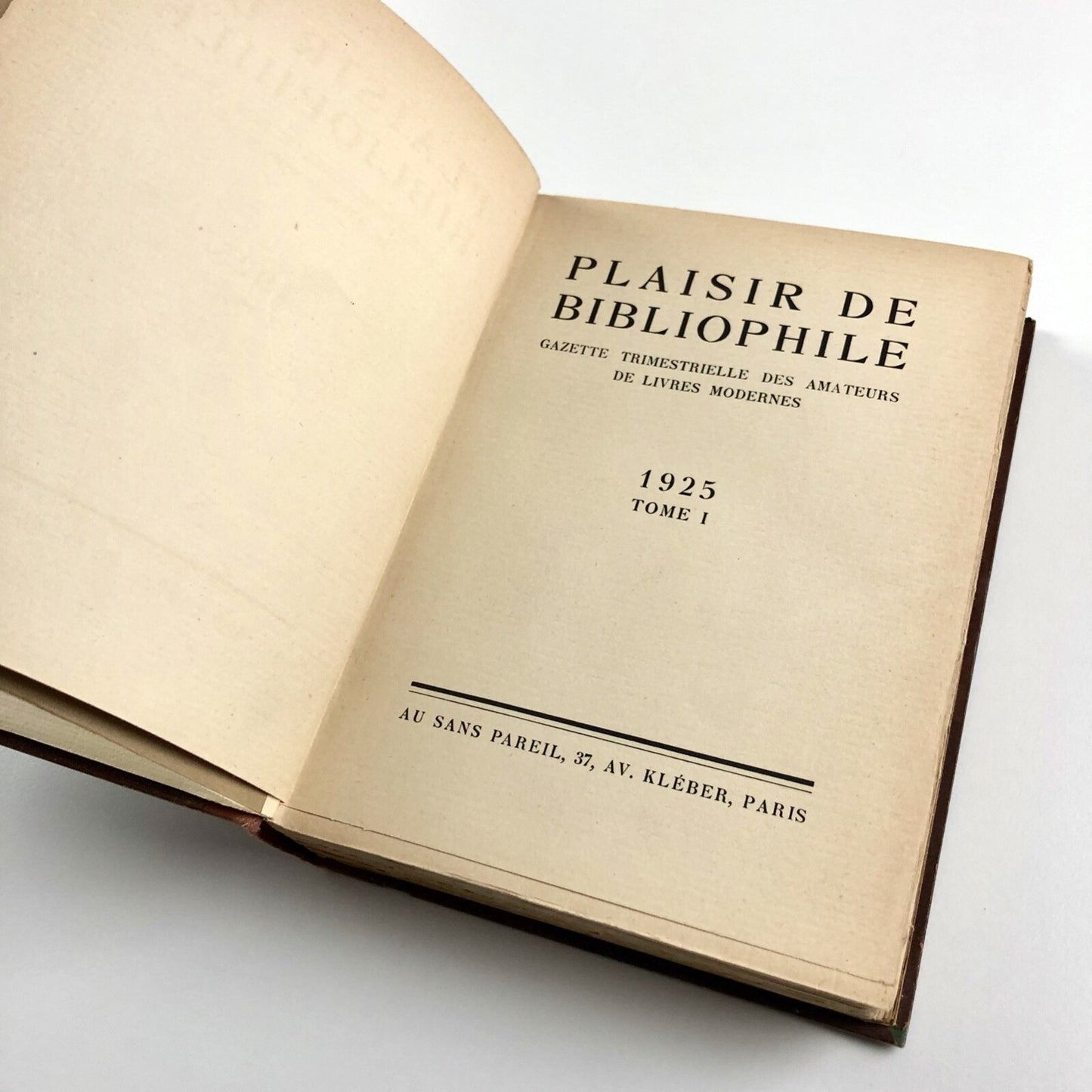 Plaisir de Bibliophile. Gazette trimestrielle des amateurs de livres modernes | 1925-1930 – 24 issues bound in six volumes