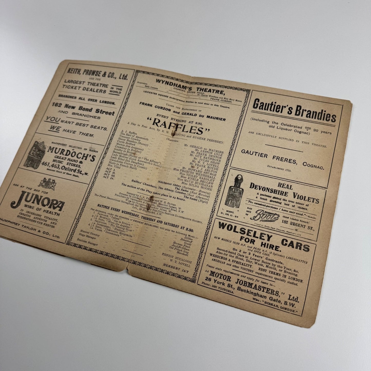 Programme Wyndham’s Theatre ‘Raffles’ by E.W. Hornung & Eugene Presbrey c.1914