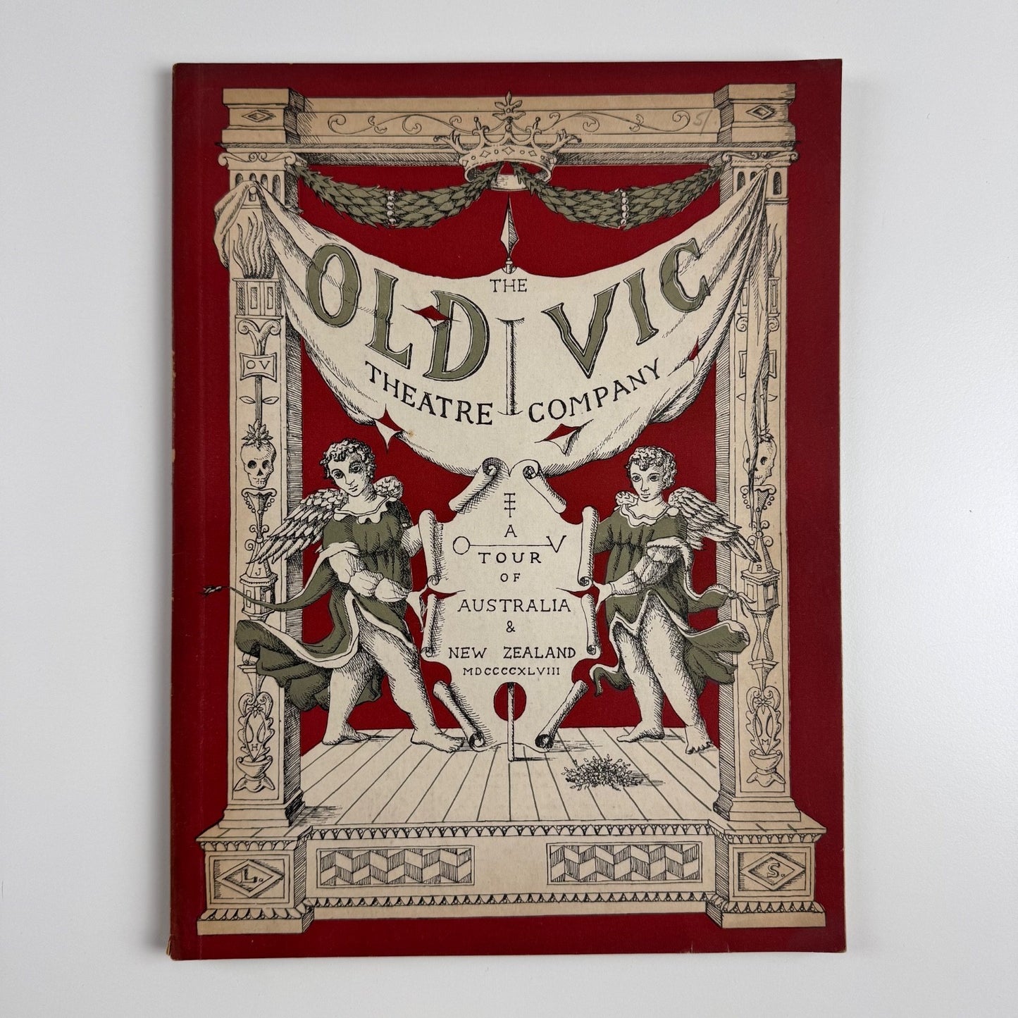The Old Vic Theatre Company. Tour of Australia New Zealand edited by Tatlock Miller | British Council 1948