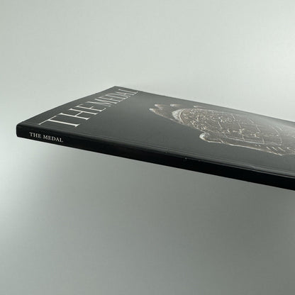 The Medal. British Art Medal Society | BAMS journal | Issue No. 32, Spring 1998