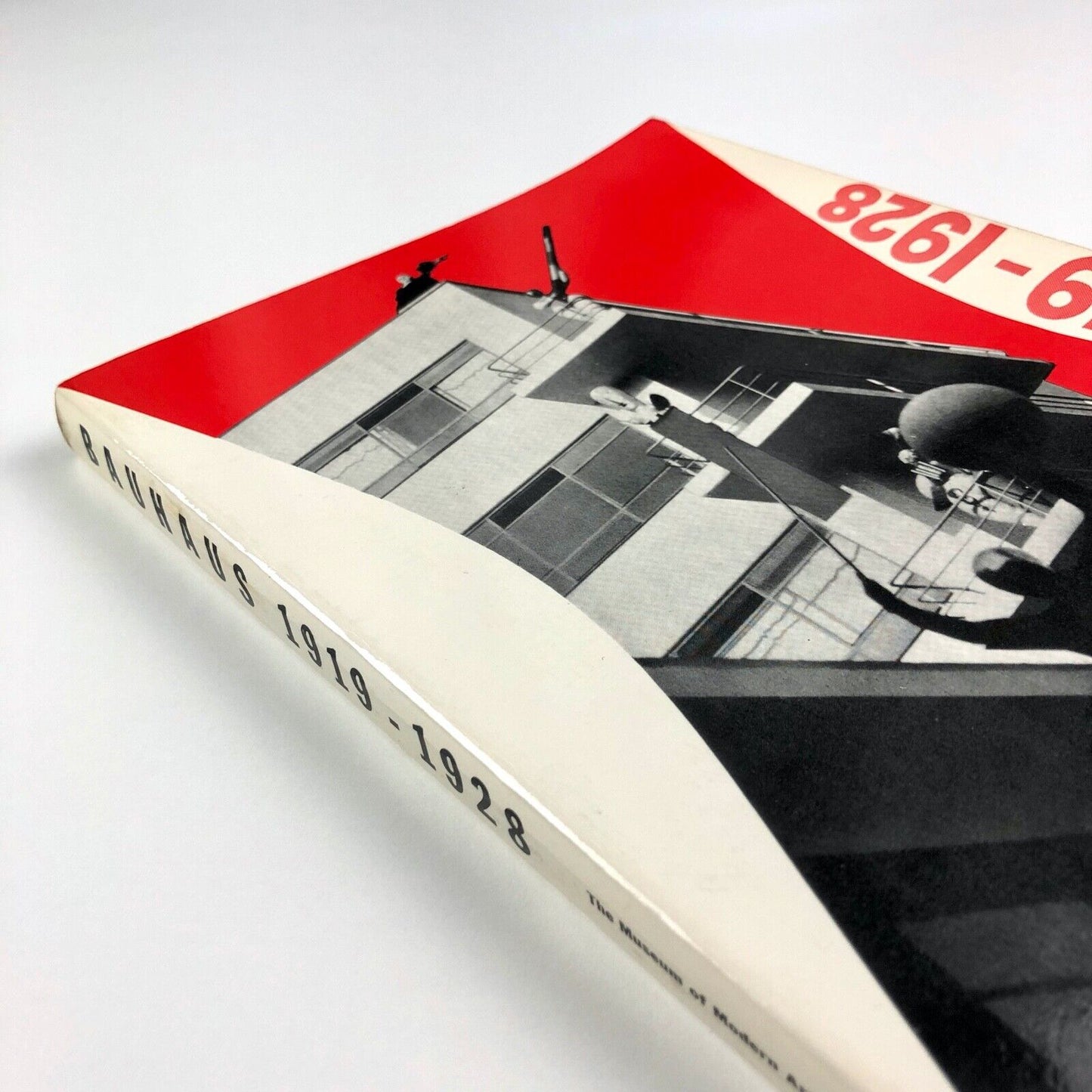 Bauhaus – 1919–1928 | Edited by Bayer/Gropius | MOMA, 1986 edition