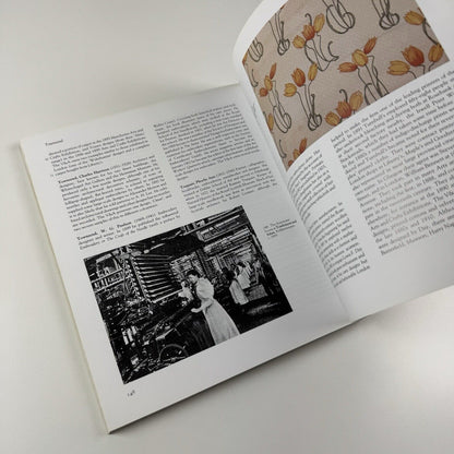 Textiles of the Arts & Crafts Movement by Linda Parry | Thames & Hudson, 2005 new edition