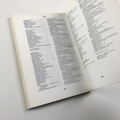 The Bauhaus Idea and Bauhaus Politics by Éva Forgács | CEU 1995