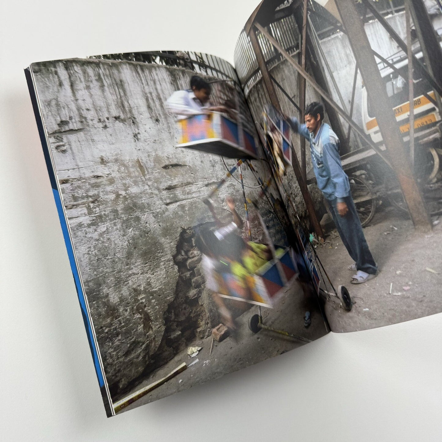 Franz Ackermann no roof but the sky | Neugerriemschneider, 2010 catalogue