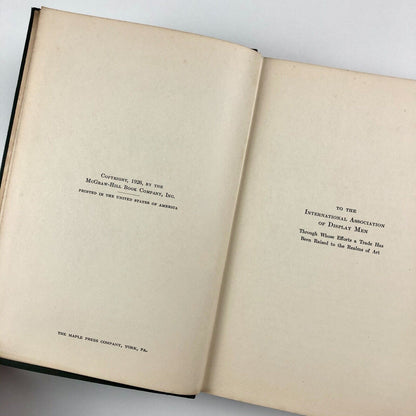 Handbook of Window Display, William Nelson Taft | 1st Edition 2nd Impression, McGraw-Hill Book Company, New York, 1926