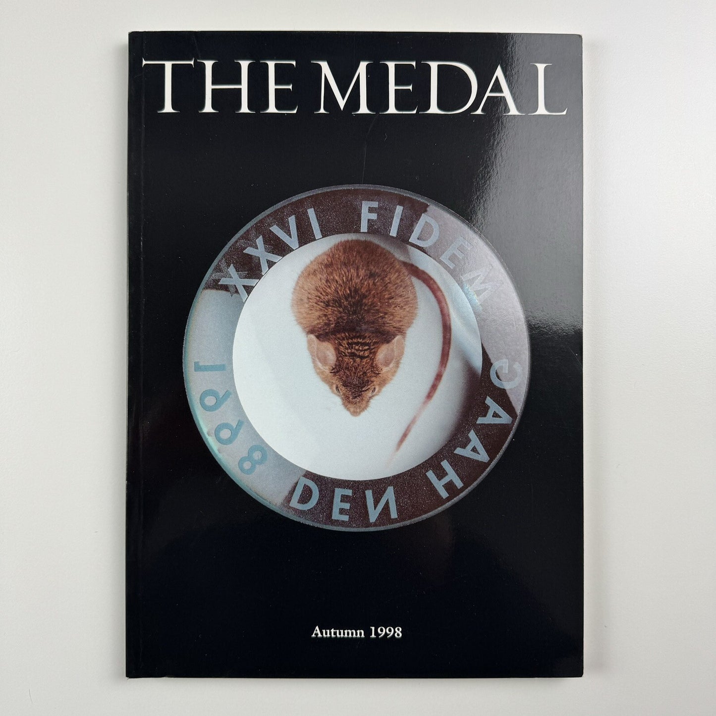The Medal. British Art Medal Society BAMS journal. Issue No. 33, Autumn 1998