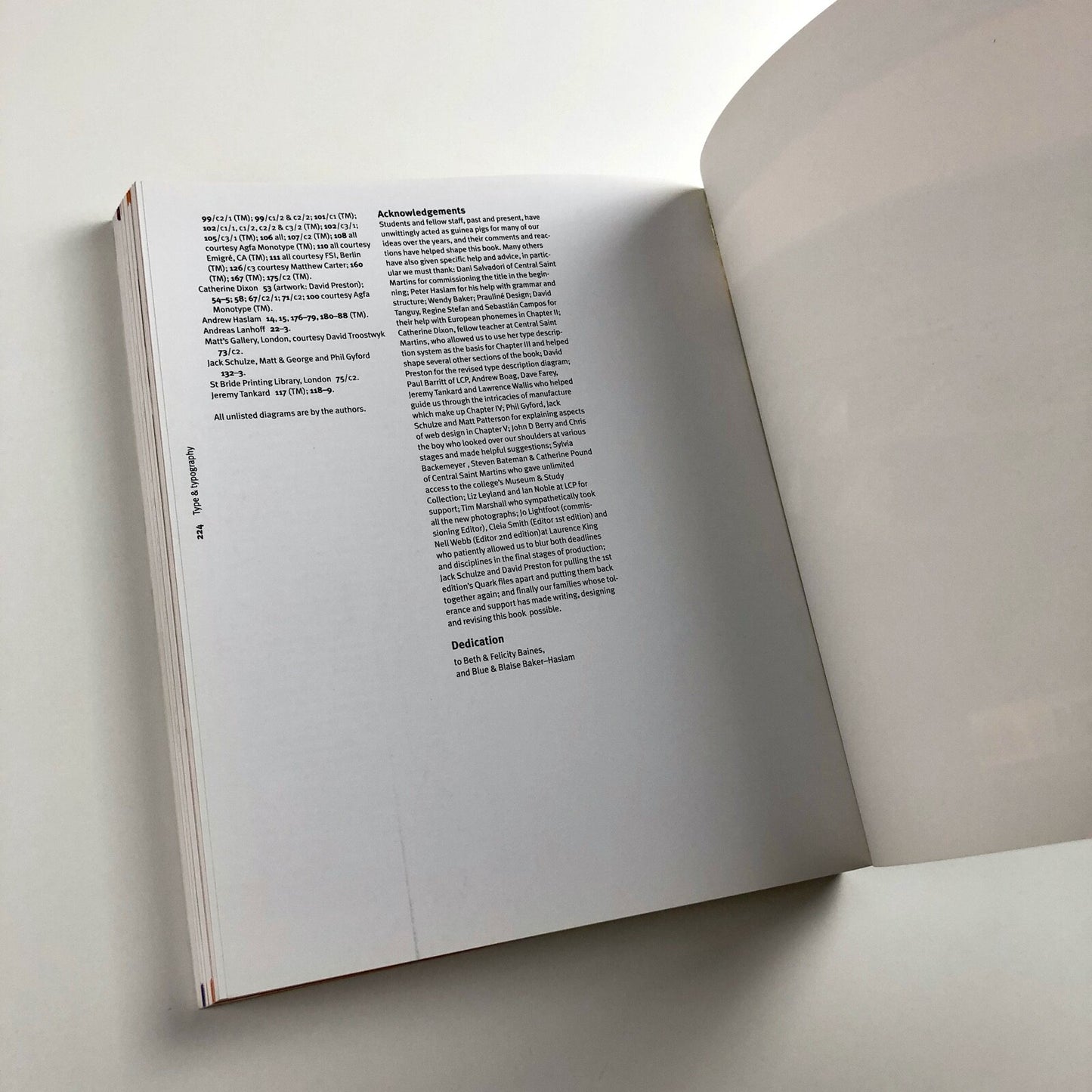 Type & Typography | Phil Baines & Andrew Haslam | Second edition | Lawrence King, 2005