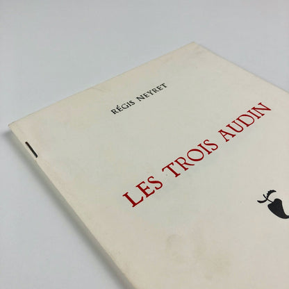 Les Trois Audin by Régis Neyret. Musée de l’imprimerie et de la banque | Nebiolo