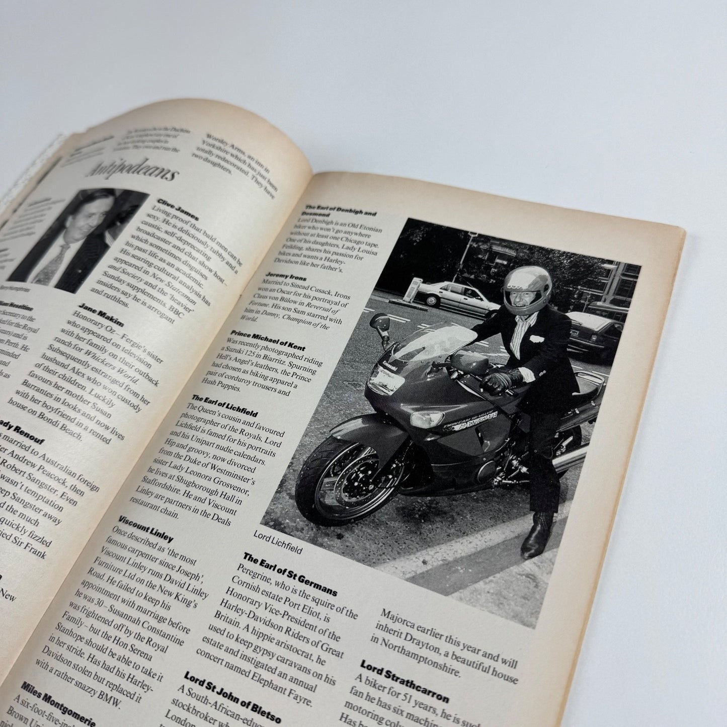 Leaflet Tatler’s thousand most socially significant people in 1992 Savoy Group