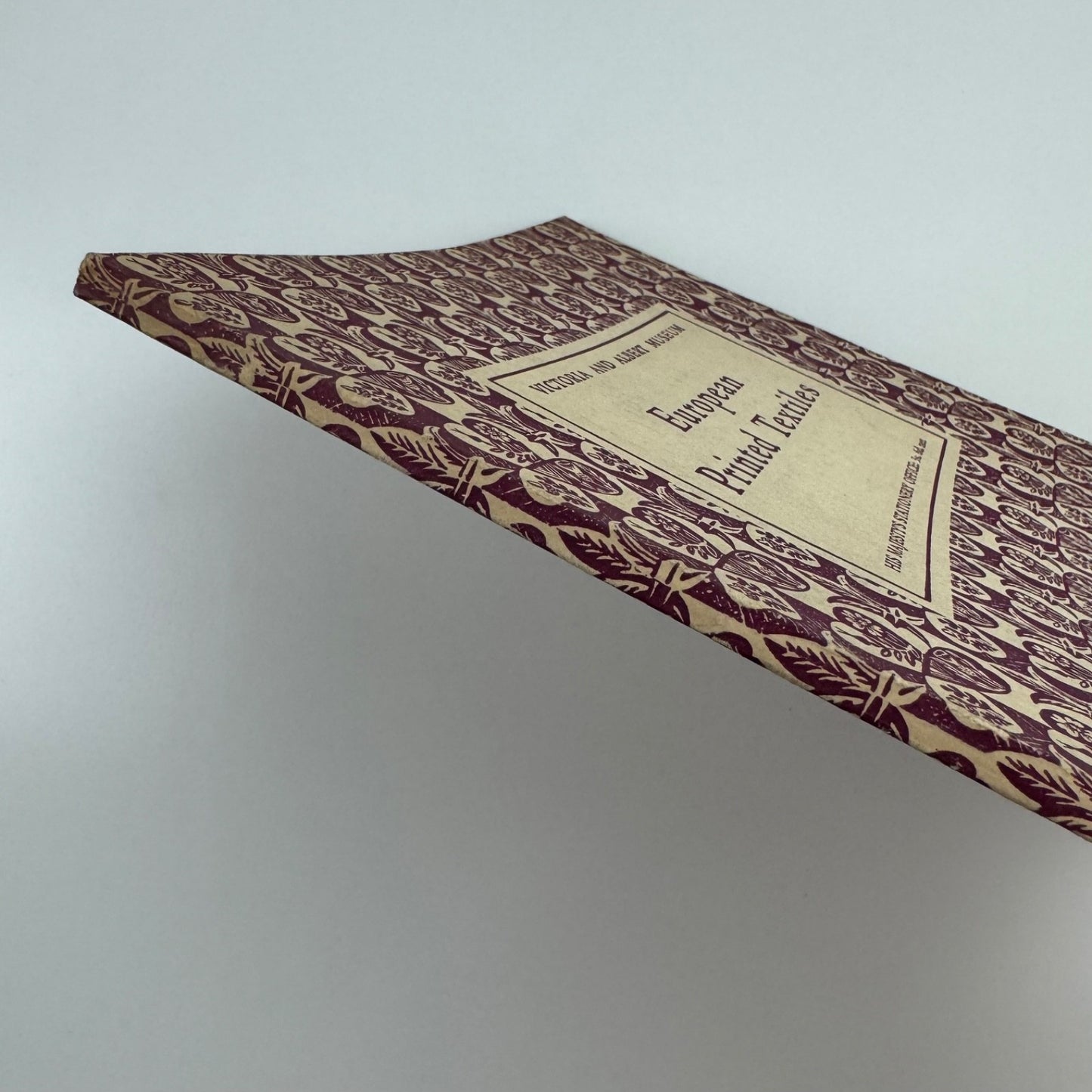 European Printed Textiles. Large Picture Book No. 4. V&A, HMSO, 1949
