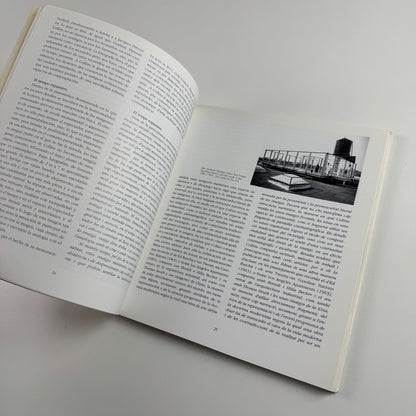 Hannah Collins In the course of time. A worldwide case of homesickness | Colección Imagen, 1997