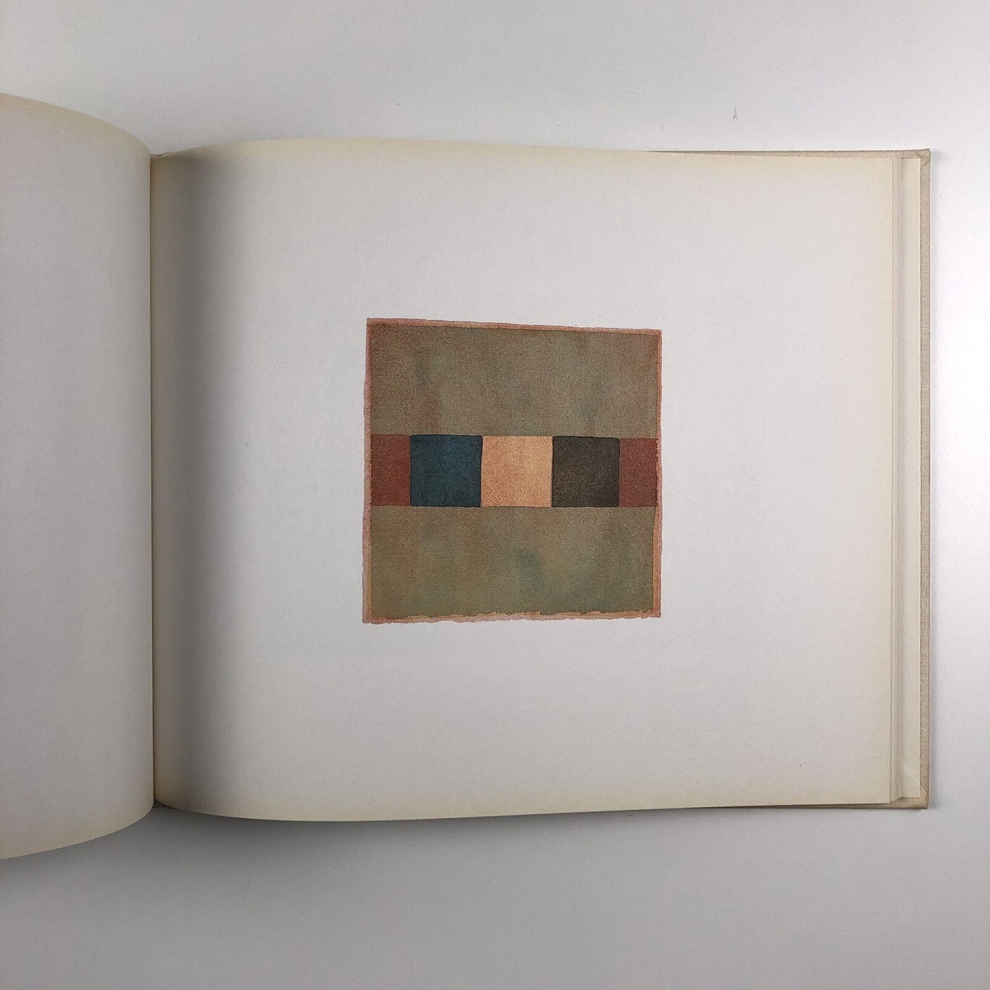 Libby Raynham Paintings | Edition Howeg, Zurich, 2001