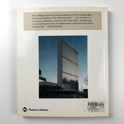 The U.N. Building photographs by Ben Murphy. Essay by Aaron Betsky 2005