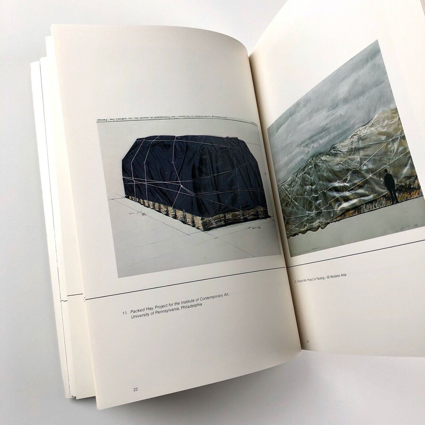 Christo. The Rothschild Bank – La Jolla Museum of Contemporary Art catalogue, 1982