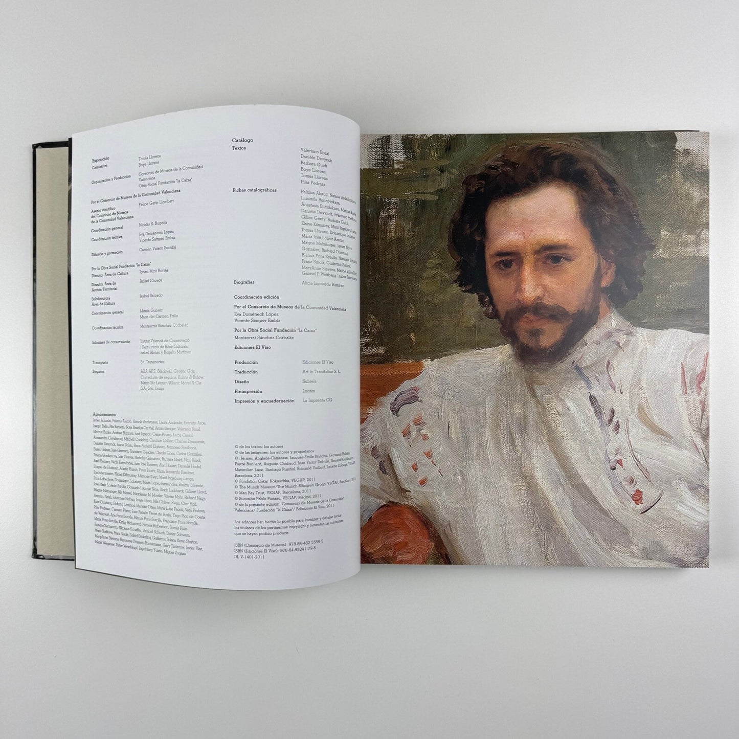 Retratos de la belle epoque | Centro del Carmen exhibition catalogue, 2011