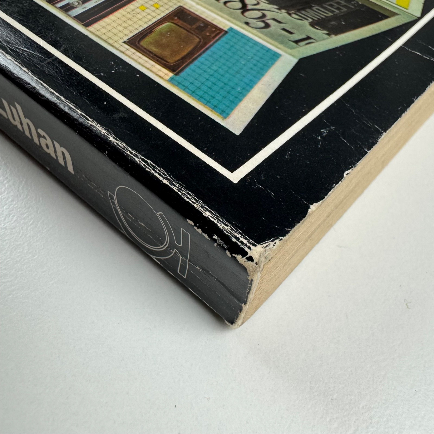 Understanding Media by Marshall McLuhan | Sphere Library, 1969 reprint