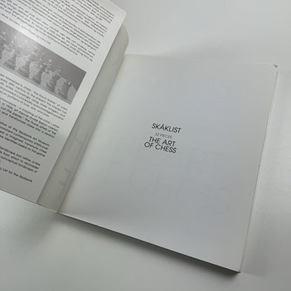 Skáklist. 32 Pieces: The Art of Chess | Reykjavik Art Museum catalogue, 2009