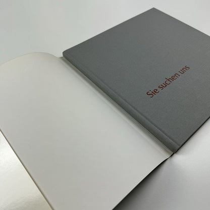 Sie suchen uns. Eine Geschichte von Armin Krämer zu Bildern von Kai Althoff | Galerie Neu, Berlin, 2001