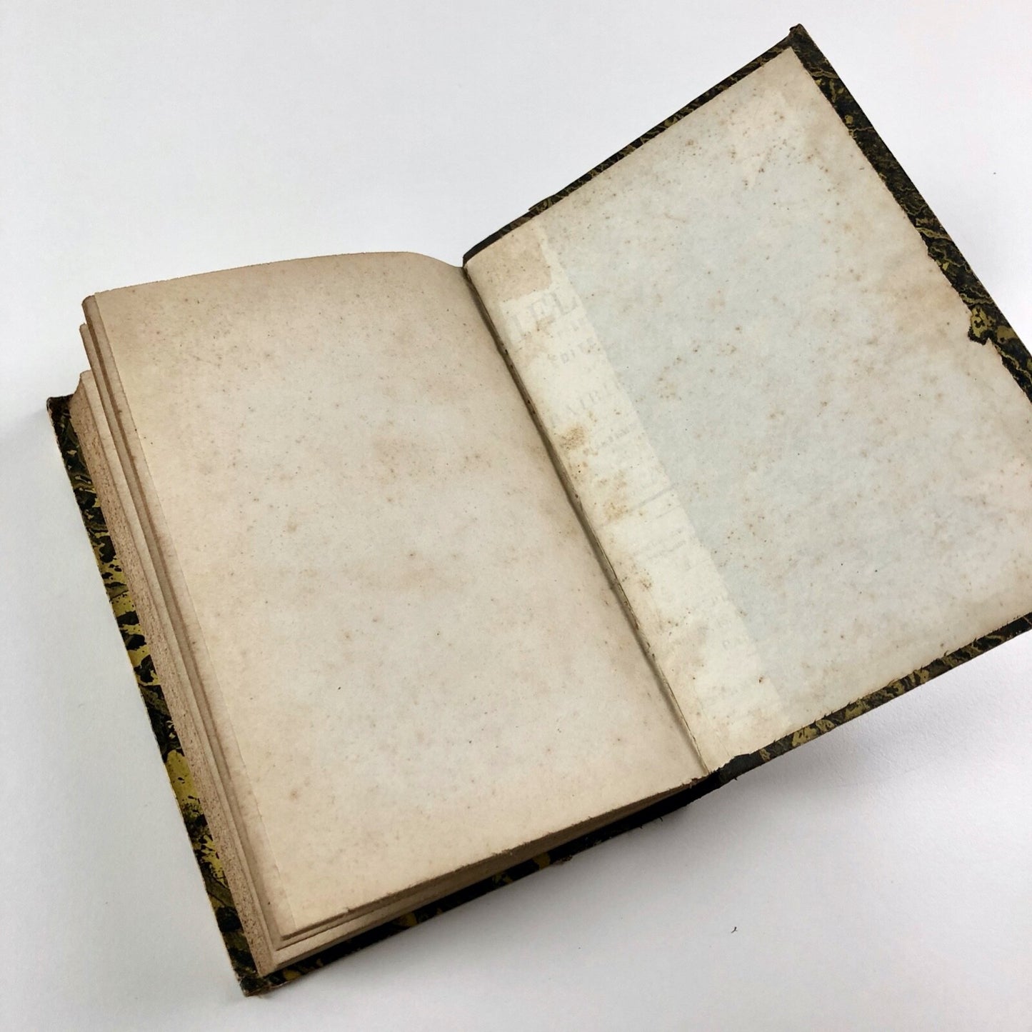 Nos Bons Villageois. Comédie en 5 actes, en prose by Victorien Sardou |  Michel Lévy Frères, Paris, 1867. Quatrième Édition