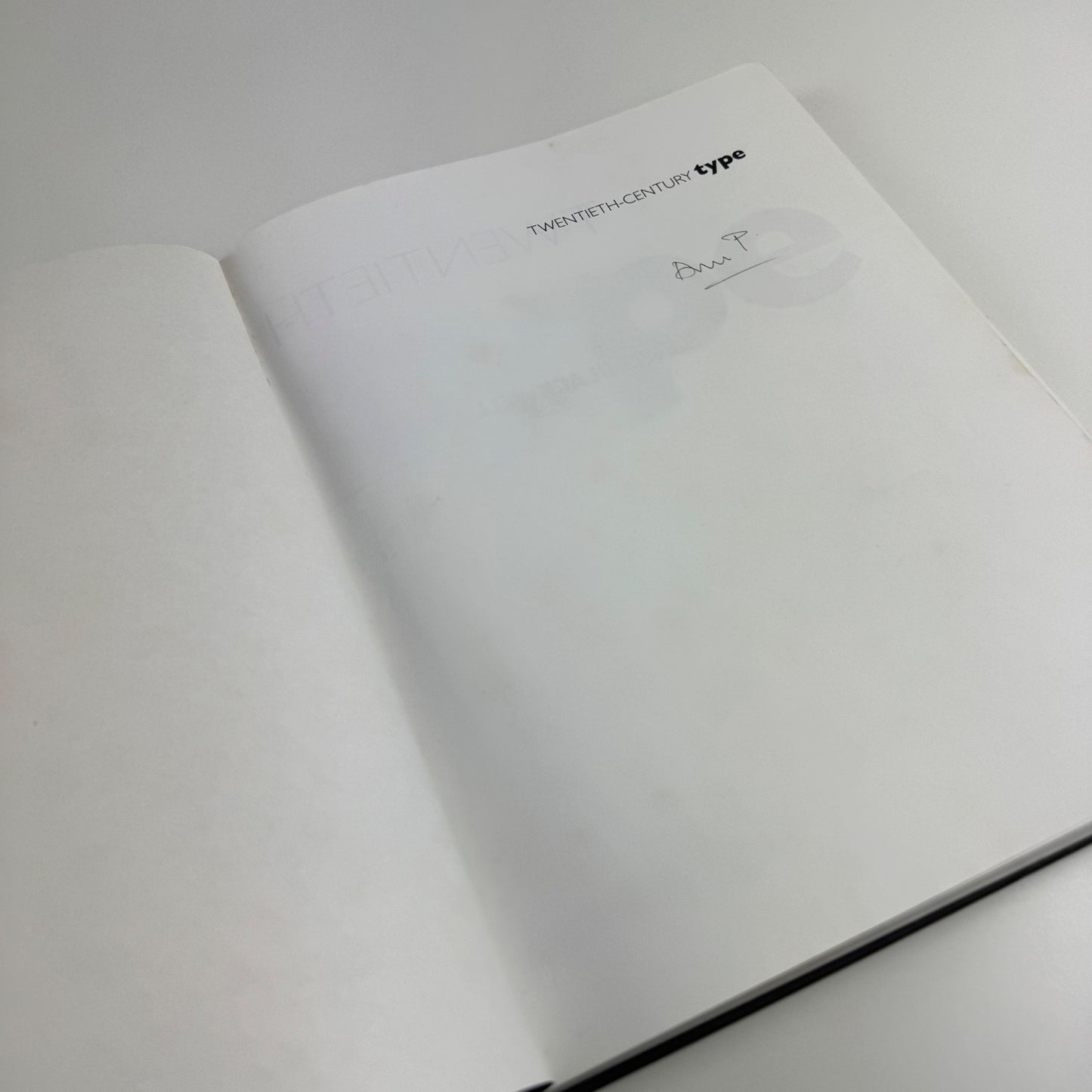 Twentieth Century Type by Lewis Blackwell | Laurence King, 1992