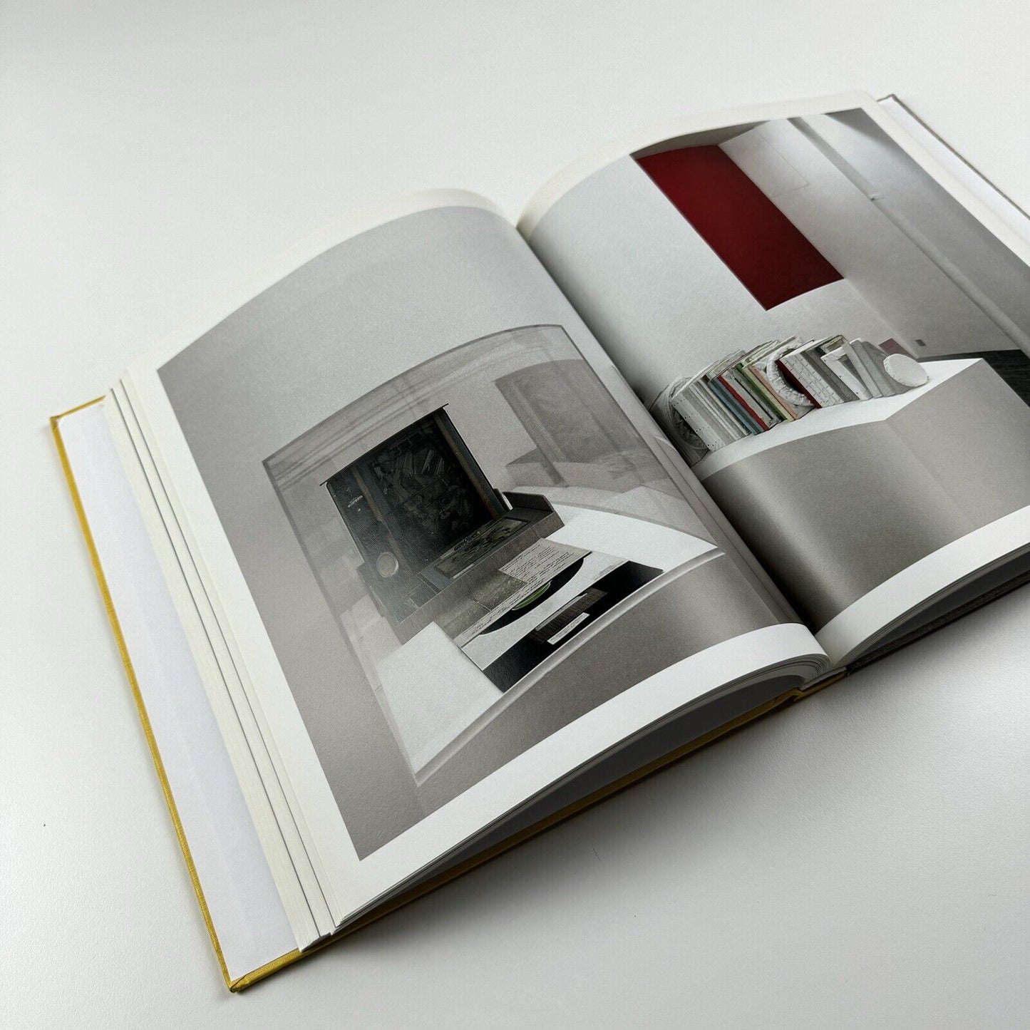 Claude Rutault by Michel Gauthier and Marie-Hélène Breuil | Flammarion, 2010