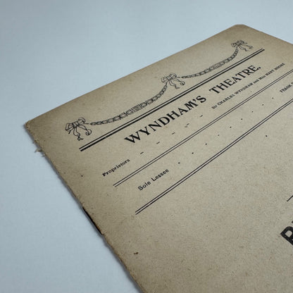 Programme Wyndham’s Theatre ‘Raffles’ by E.W. Hornung & Eugene Presbrey c.1914
