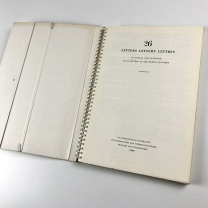 26 Letters / Letters / Lettres | 1989 wire-bound calendar ATypI | Bundesverbandes