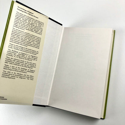 The Buildings of England. Northumberland by Nikolaus Pevsner and Ian A. Richmond | Penguin, 1987