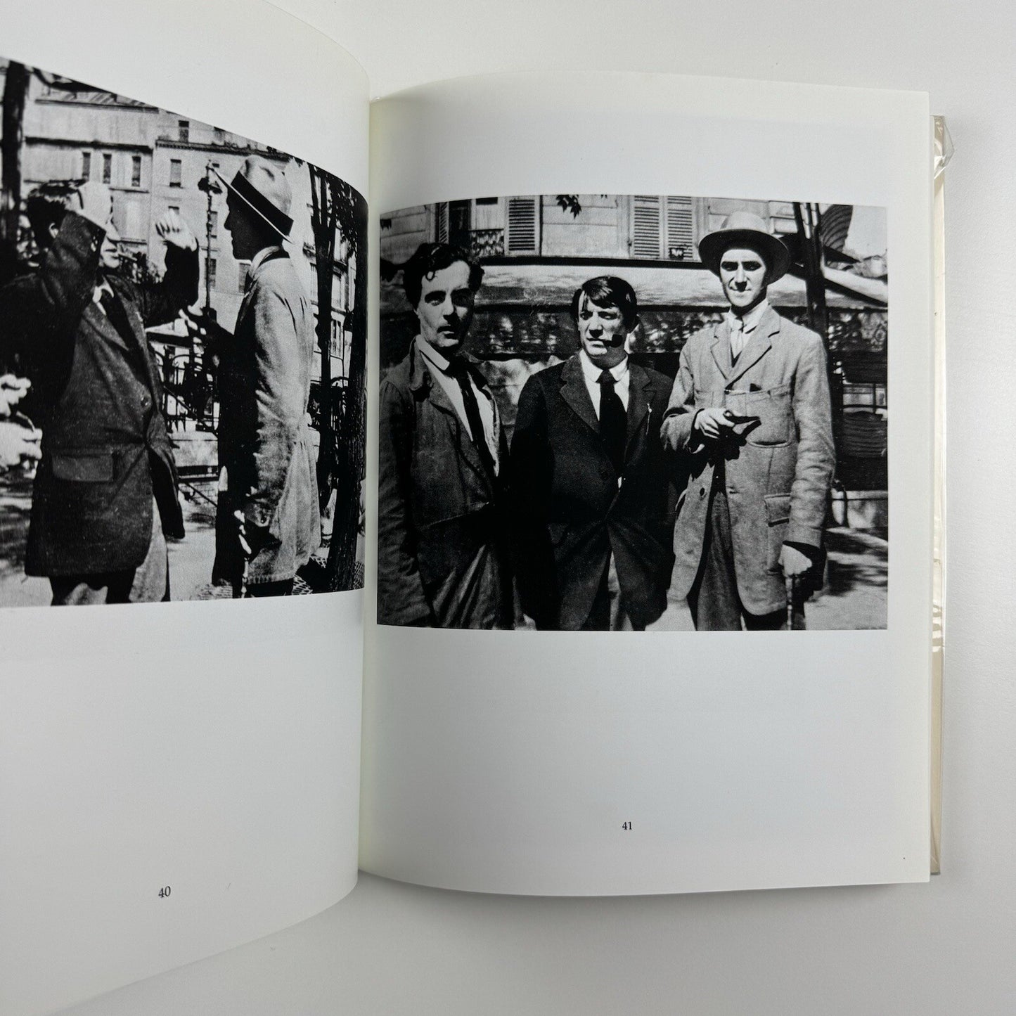 Montparnasse. The Golden Years | Bertrand Poirot-Delpech | Bookking International, 1990
