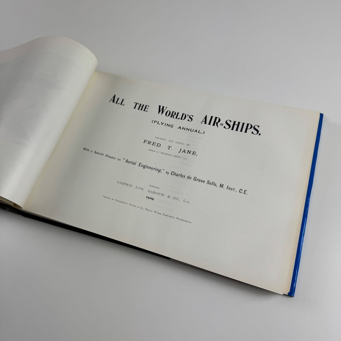 Jane’s all the world’s airships ed Fred T. Jane David & Charles reprint 1969