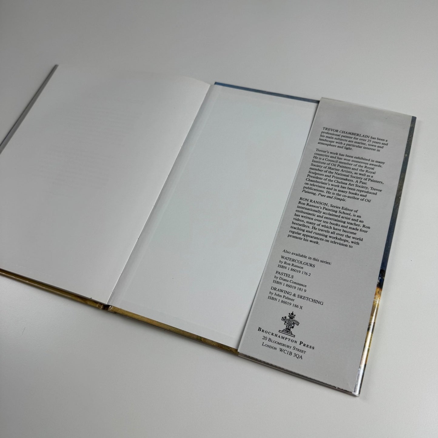 Ron Ranson’s Painting School. Oils by Trevor Chamberlain. Anaya Publishers, 1993